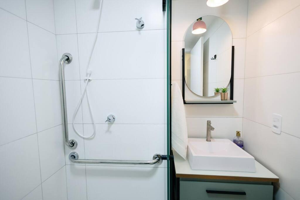 Apartamento Apto 15 - Apto Na Regiao •proximo Ao Metro •wi-fi São Paulo